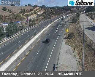 Traffic Camera Image from US-101 at US-101 : San Juan Road