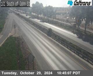 Traffic Camera Image from US-101 at US-101 : South of John Street