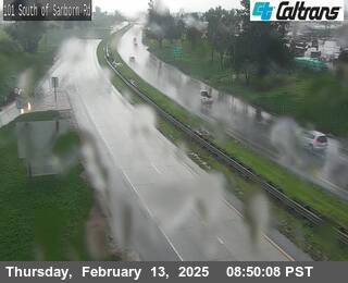 Traffic Camera Image from US-101 at US-101 : South of Sanborn Road