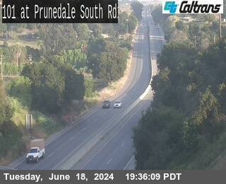 Traffic Camera Image from US-101 at US-101 : South Rd in Prunedale