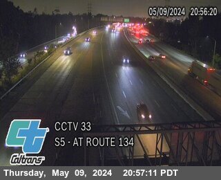 Timelapse image near I-5 : (33) SB Route 5 at Route 134, Los Angeles Zoo 0 minutes ago